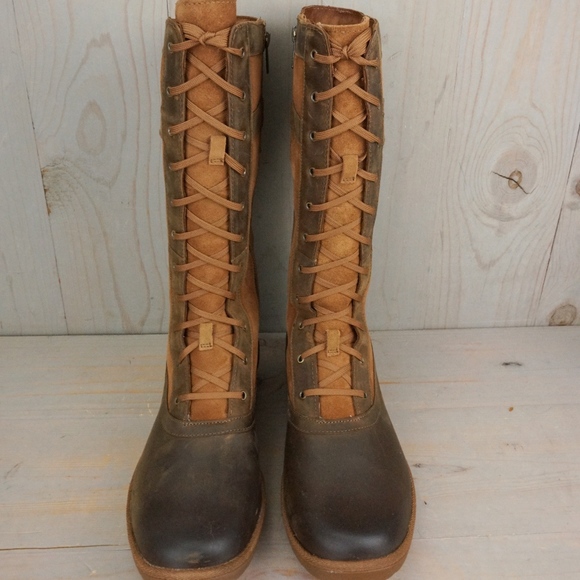 UGG BRYSTL TALL CHESTNUT WATERPROOF BOOTS - Picture 1 of 6